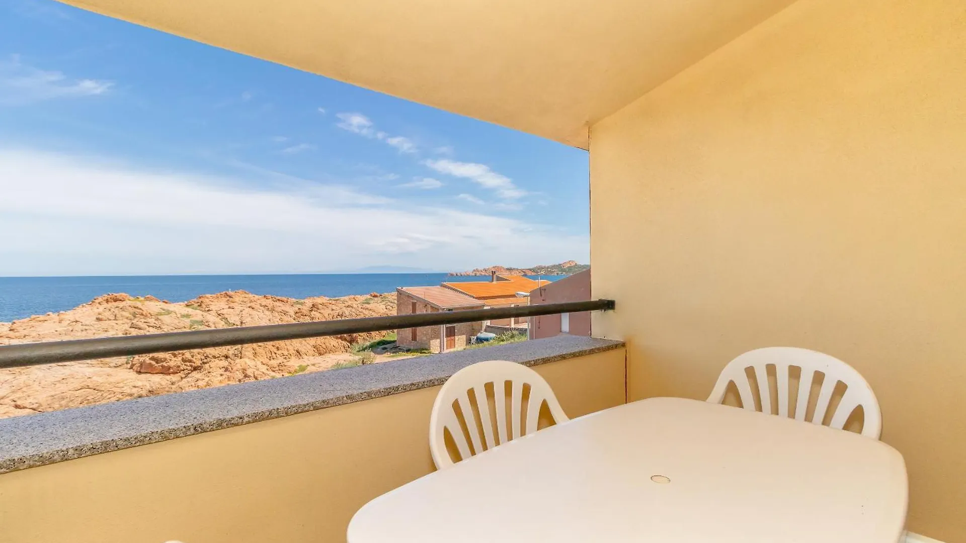 Casa Sulla Scogliera Isola Rossa Διαμέρισμα 0*, Isola Rossa (Sassari) Ιταλία