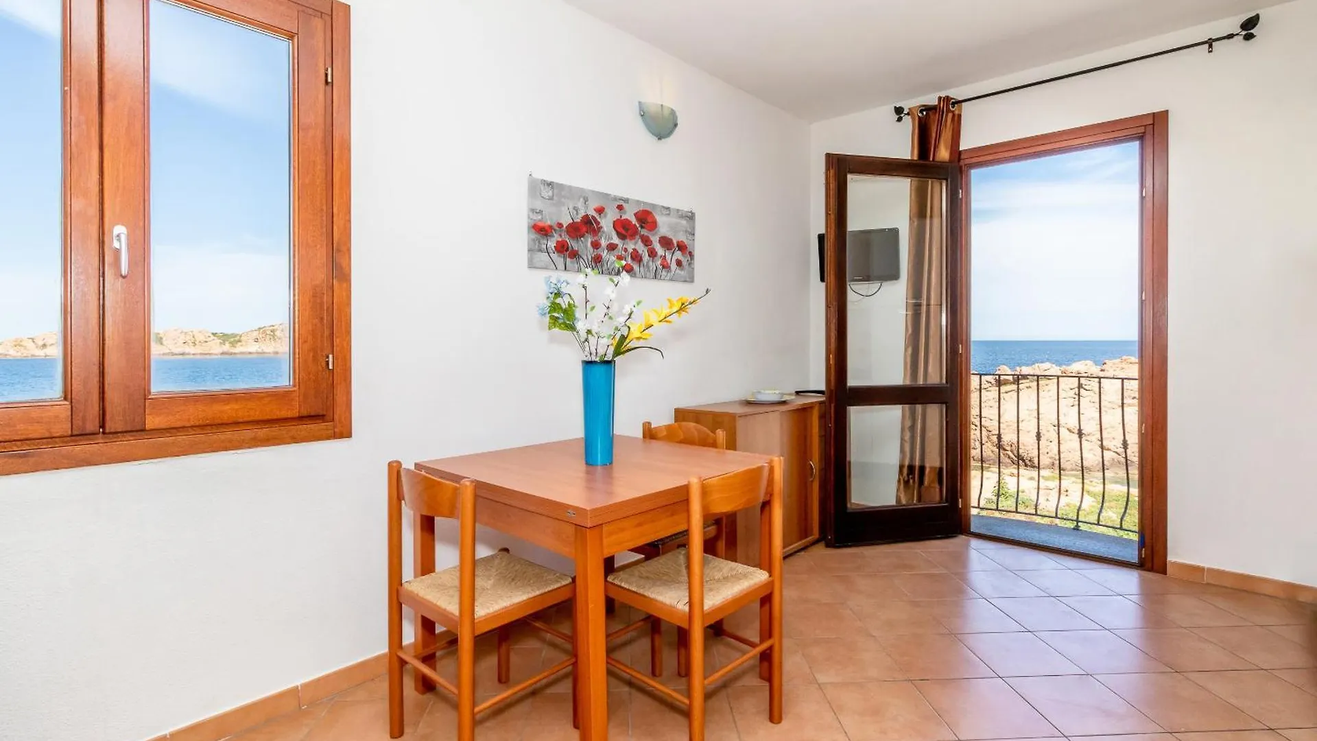 Casa Sulla Scogliera Isola Rossa Διαμέρισμα 0*, Isola Rossa (Sassari)