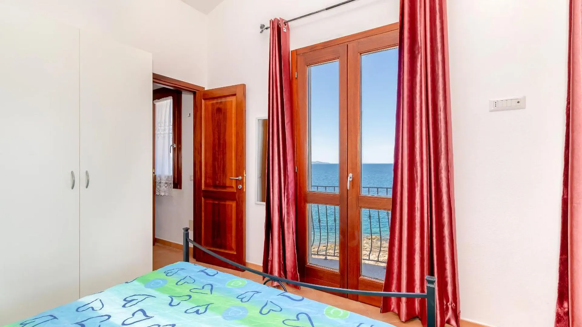 Casa Sulla Scogliera Isola Rossa Διαμέρισμα 0*, Isola Rossa (Sassari) Ιταλία